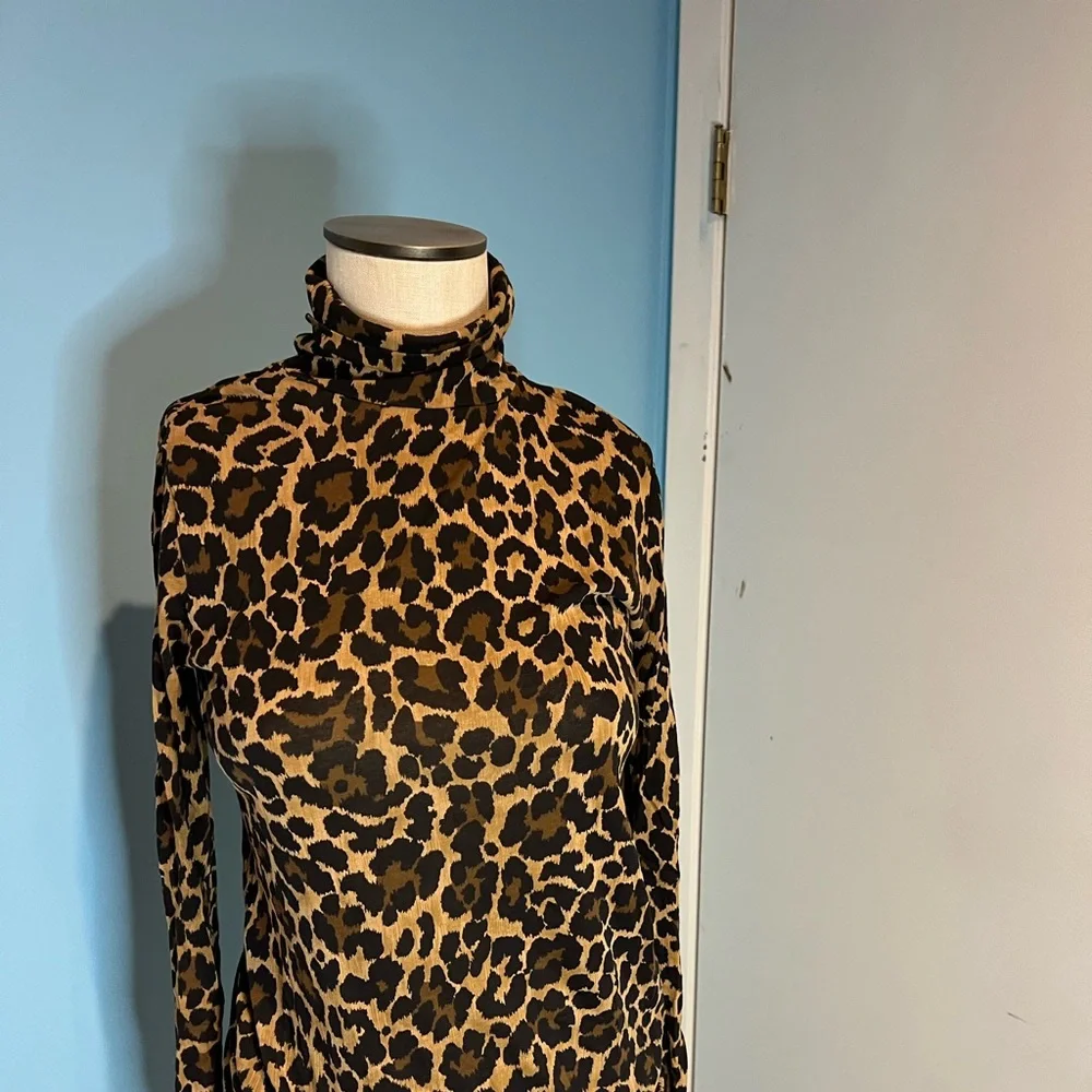 J crew size small leopard - Picture 1 of 4